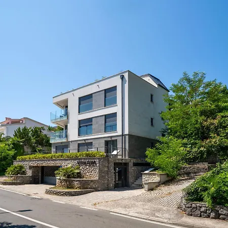 Appartamento Ziza-3 By Interhome